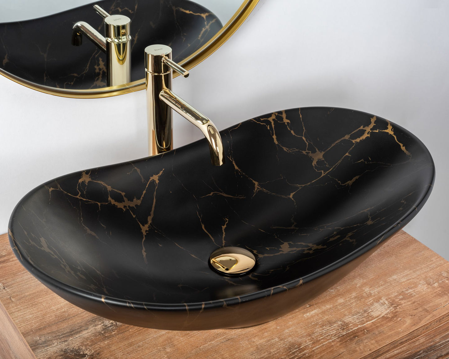 PASTATOMAS PRAUSTUVAS „REA ROYAL 60 BLACK MARBLE" JUODAS MATINIS